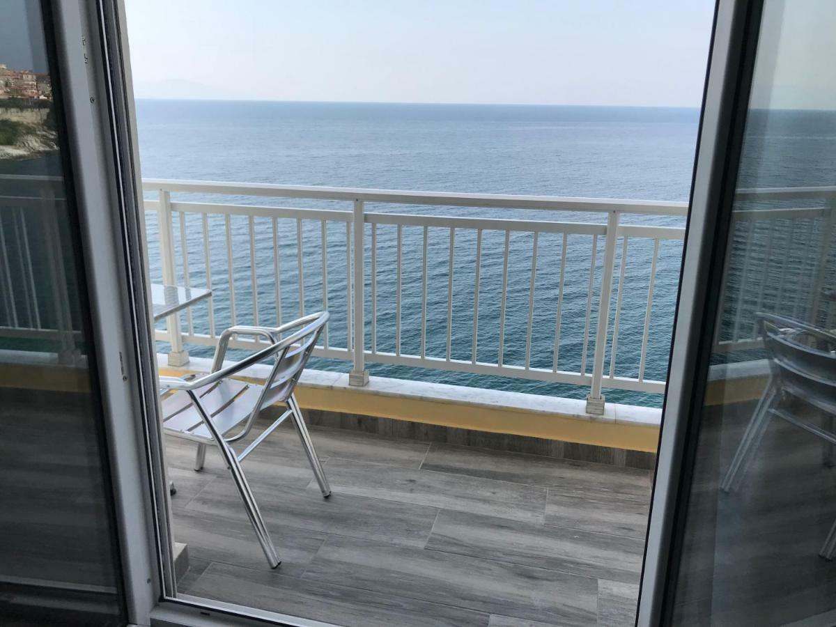 Sea And Sun Appartment Kavála Kültér fotó
